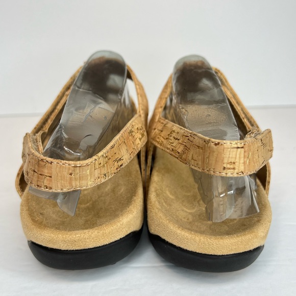 Vionic Women's Amber Adjustable Sandals Gold Cork Plantar Fasciitis Sz 6M NWOB - Picture 4 of 12